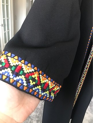 Zara Giy çık