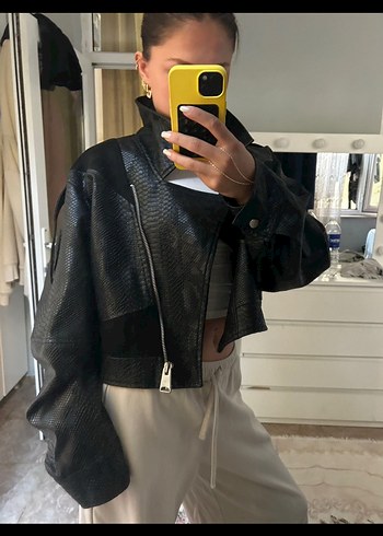 Beyoğlu Siyah Yılan Desenli Deri Ceket - Görsel 3