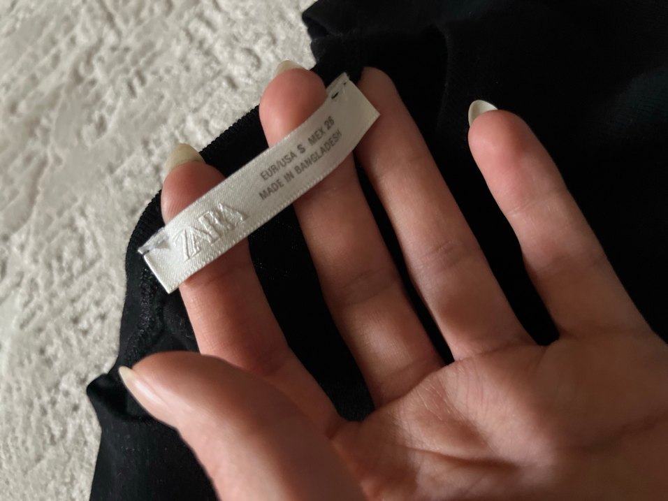 Siyah Kadın Kısa Kollu Kayık Yaka T-shirt - Görsel 4