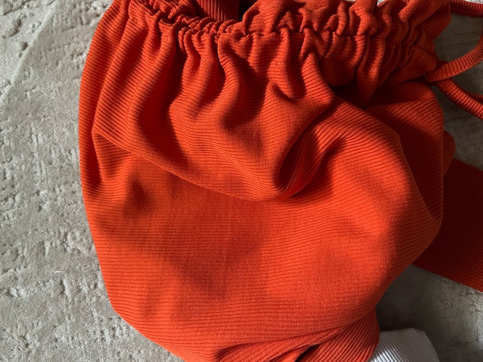 Uzun Kollu Turuncu Drapeli Straplez Bluz - Görsel 2