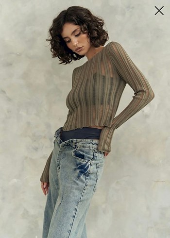 Kadın Kahverengi Pilili Uzun Kollu Crop Top - Görsel 4