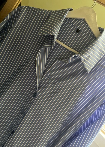 Mavi Çizgili Uzun Kollu Kadın Gömlek - Görsel 2