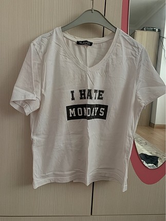 Kısa Kollu T-Shirt
