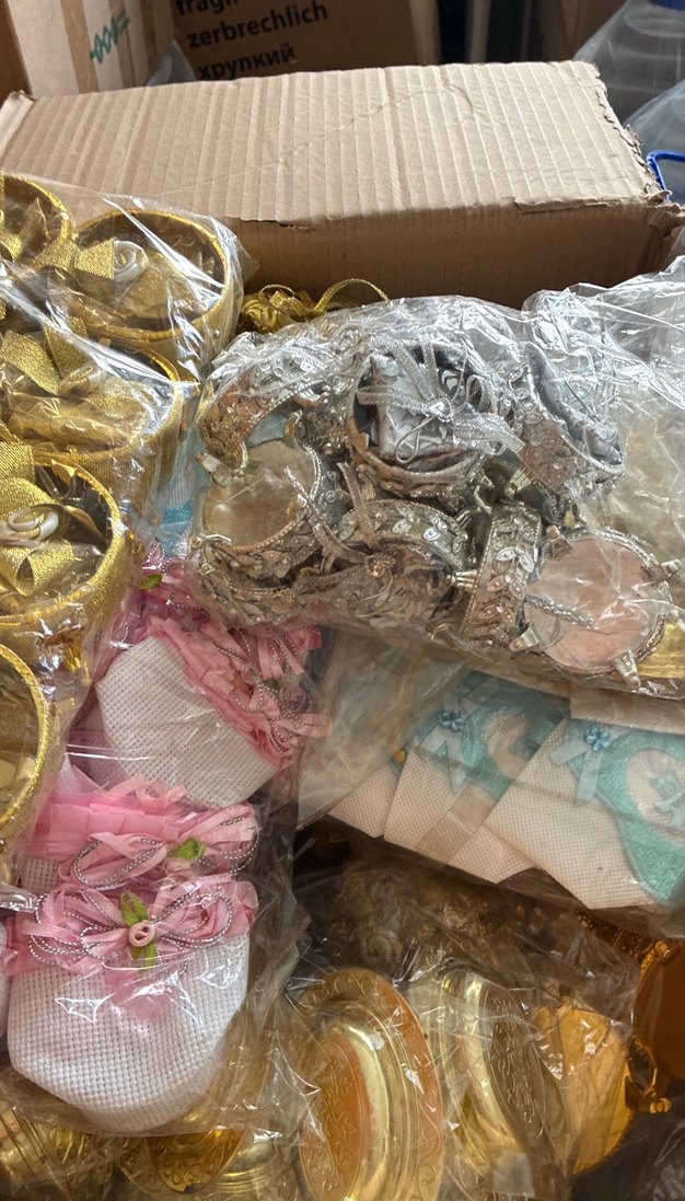 Altın Renkli Parti Süsleri Seti - Görsel 2