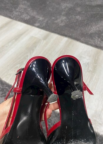 Diğer Kırmızı Siyah Stiletto