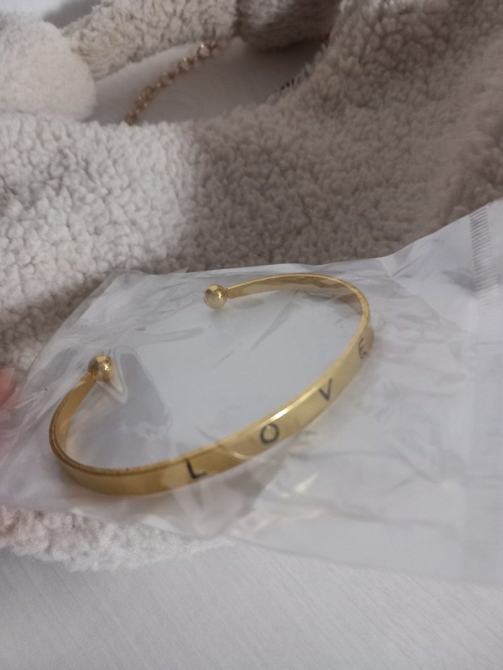 Altın love Bileklik - Görsel 3