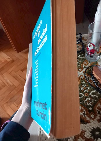 İngilizce Sosyal Bilimler Kitabı - Görsel 3