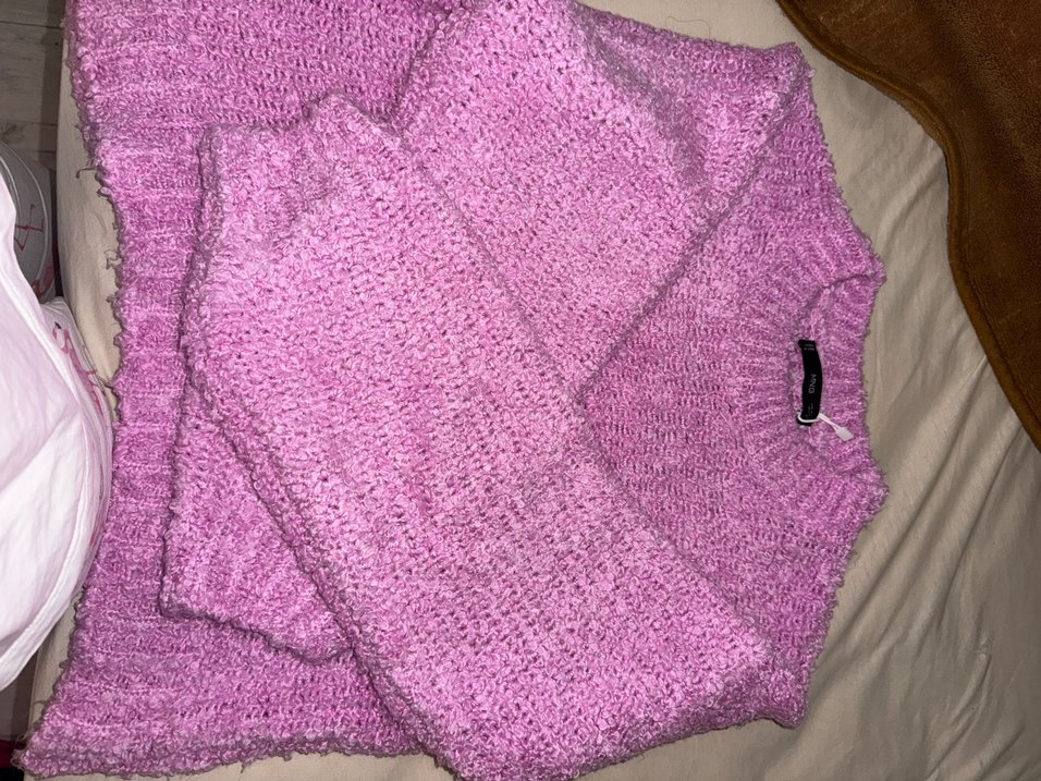 MNG Pembe Örgü Kapüşonlu Mini Kazak - Görsel 4