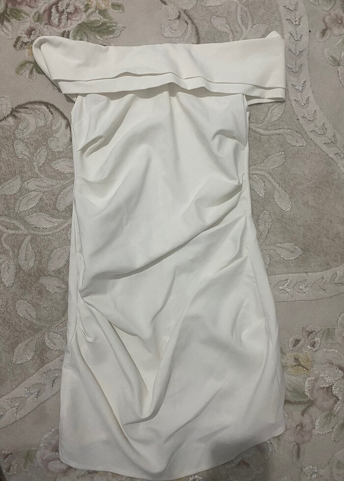 Beyaz düz elbise - Görsel 2