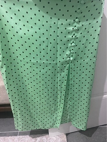 Saten puantiyeli etek - Görsel 3