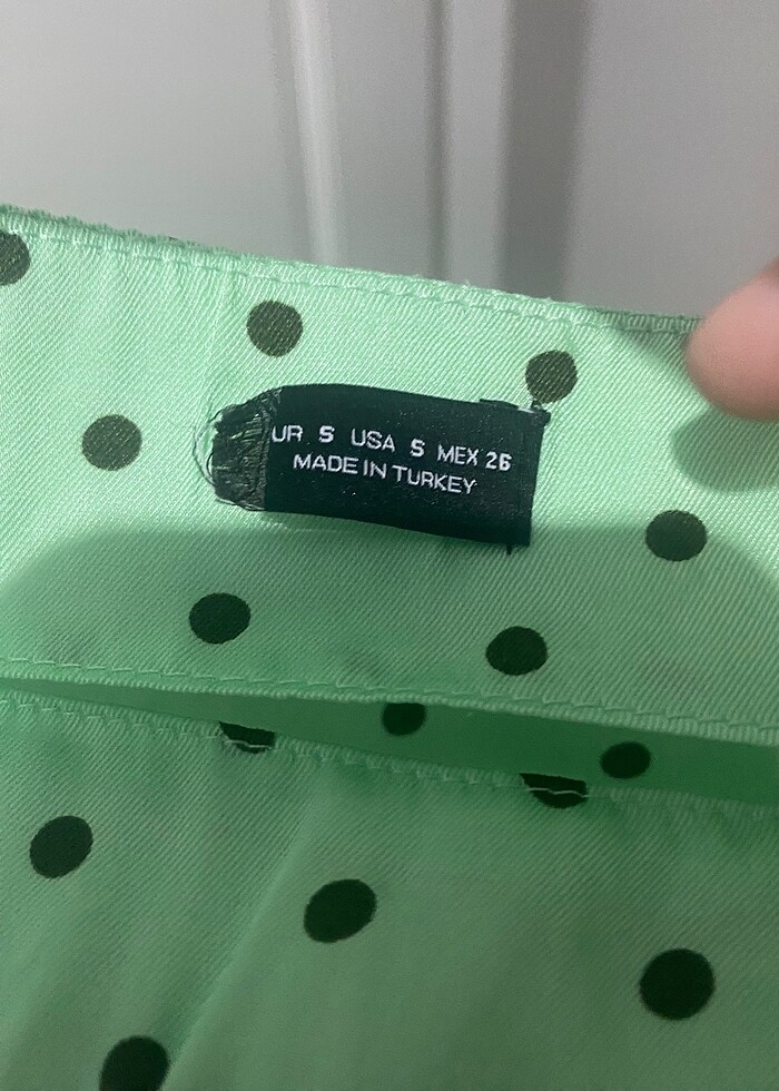 Saten puantiyeli etek - Görsel 2