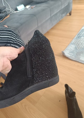 38 Beden siyah Renk Siyah Süet Tokalı Blok Topuklu Kadın Bot
