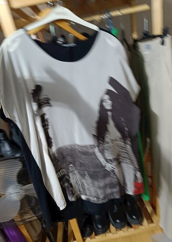 Gri Baskılı Uzun Kollu Salaş Tişört - Görsel 4