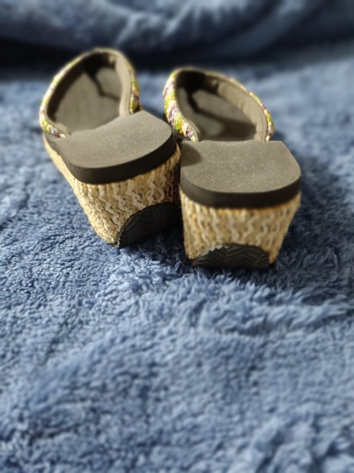 Bohem Tarzı Çok Renkli Dolgu Topuk Terlik - Görsel 4