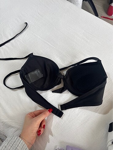 36 Beden Siyah bikini üstü
