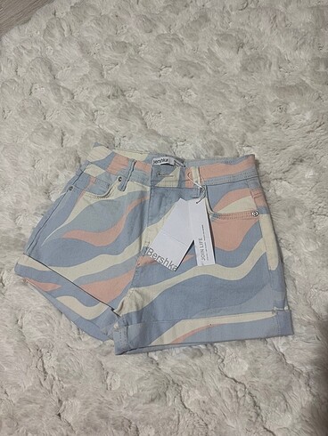 Bershka şort