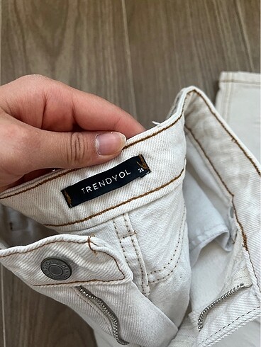 Trendyol & Milla Mom jeans