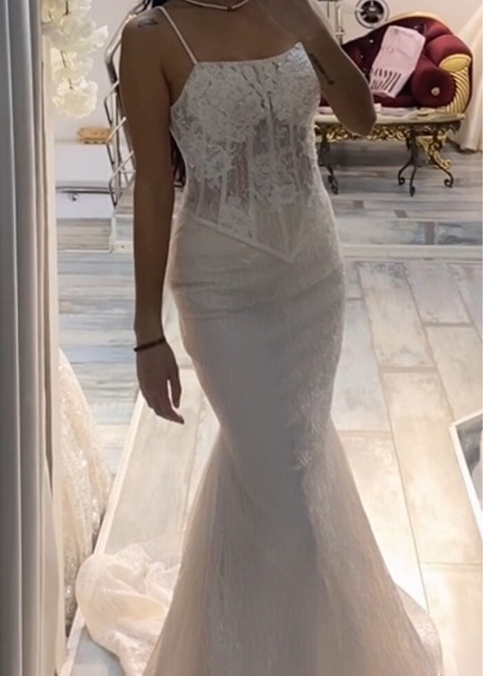 BALIK GELİNLİK FRANSIZ DANTELLİ KUYRUKLU - Görsel 2