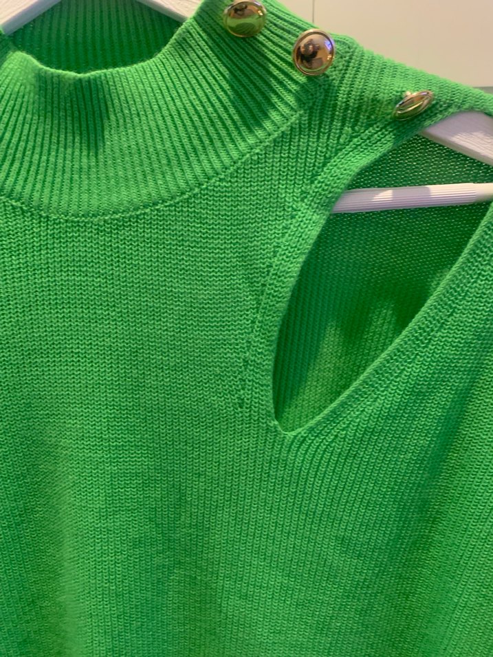 Düğme Detaylı Yeşil Yüksek Yaka Triko Kazak - Görsel 2