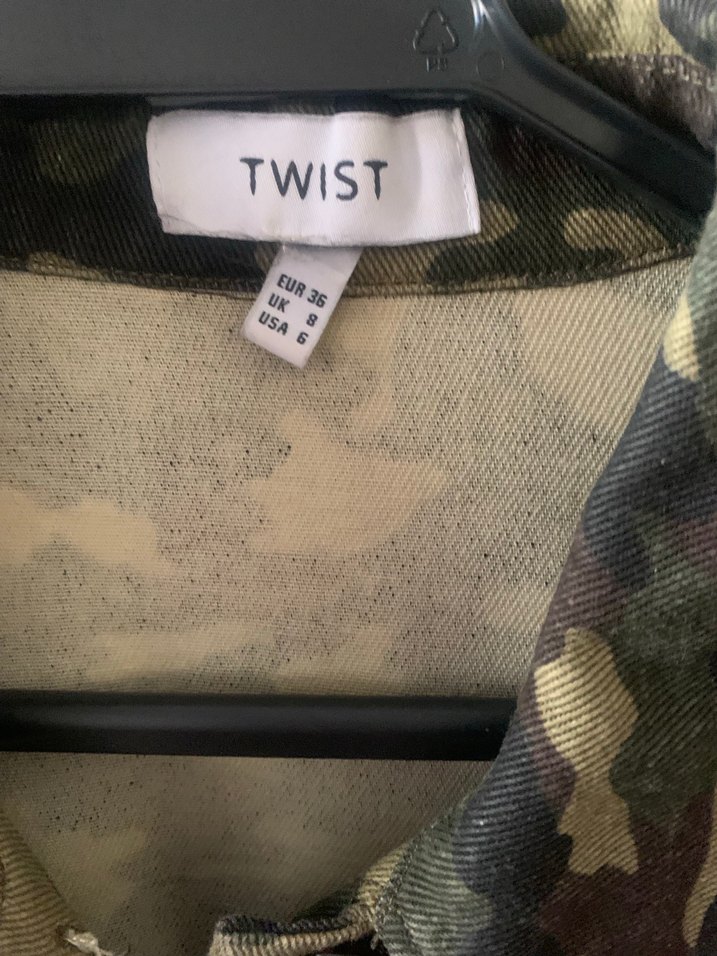 Twist Düğmeli Kamuflaj Desenli Kadın Ceket - Görsel 2