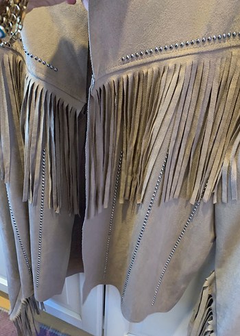 Bej Püsküllü Süet Kadın Ceket - Görsel 2