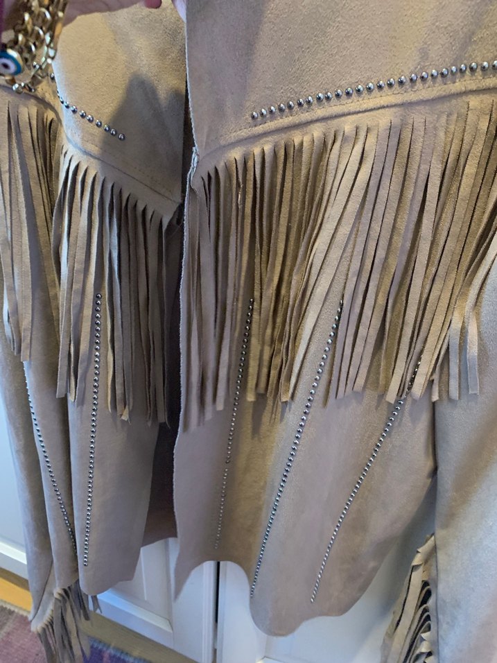 Bej Püsküllü Süet Kadın Ceket - Görsel 2