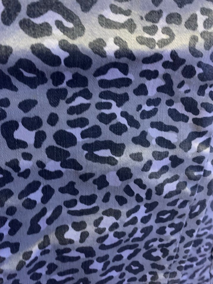 Gri Yılan Desenli Rahat Kesim Kadın Pantolon - Görsel 5