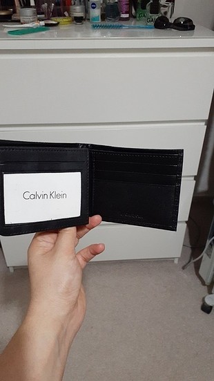 Calvin Klein Erkek cüzdanı. 