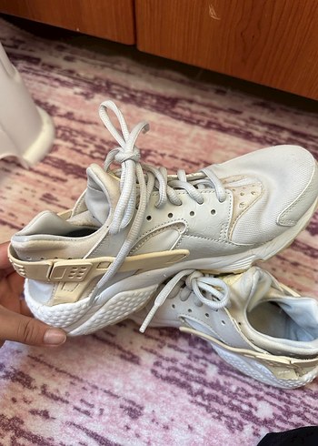 38 Beden beyaz Renk Nike spor ayakkabı