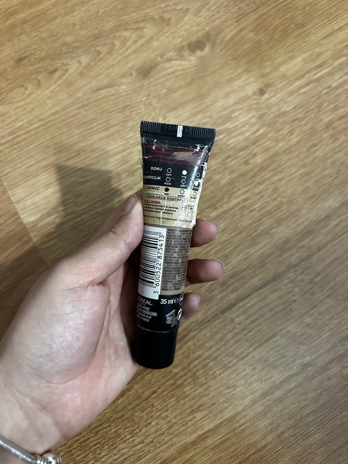L'Oreal Infallible Mat Fondöten 30 Honey - Görsel 3