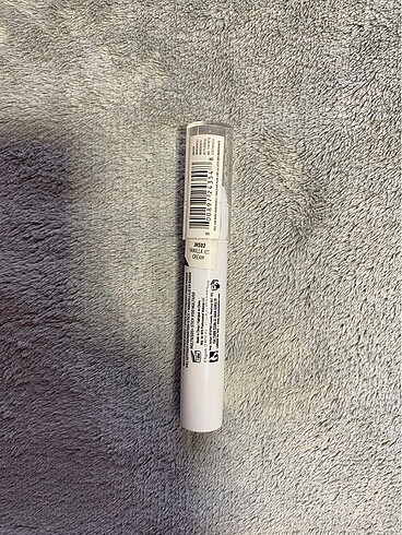 NYX Aydınlatıcı yüz stick