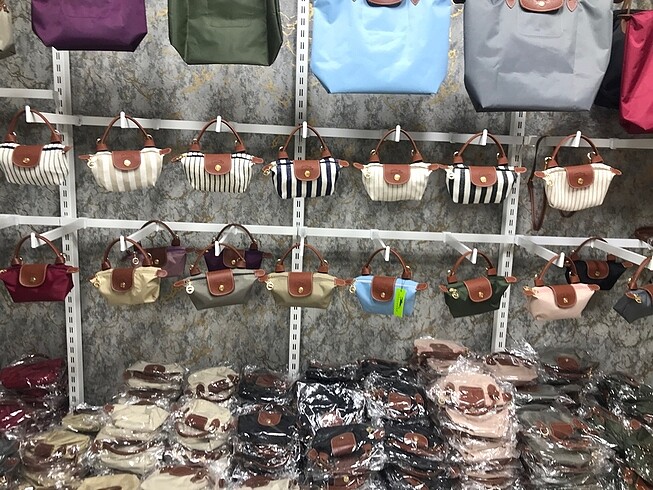 Beden siyah Renk Longchamp her numara var