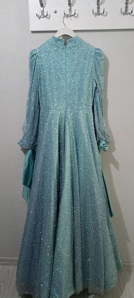 Uzun Kollu Gri Simli Modern Klasik Kadın Elbise - Görsel 4