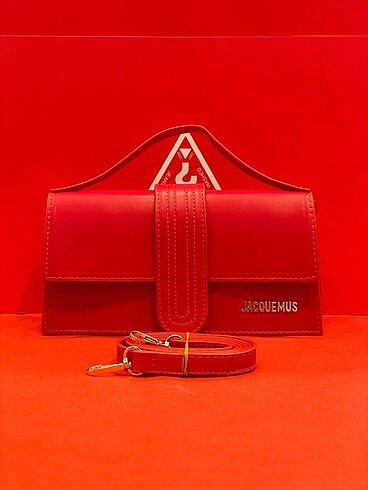  Beden Jacquemus