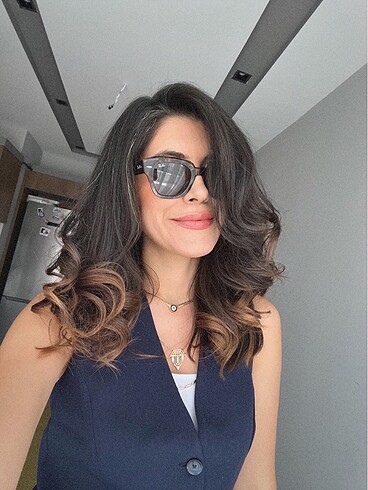 ORİJİNAL RAYBAN GÜNEŞ GÖZLÜĞÜ