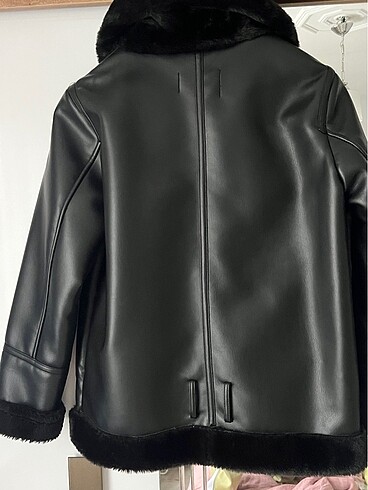 s Beden siyah Renk Stradivarius pilot biker ceket deri