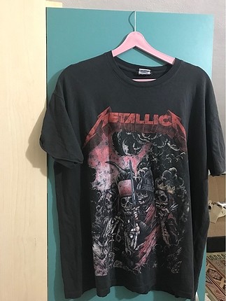 Metallica tshirt