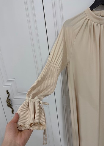 Bej Pilili Uzun Kadın Elbise - Görsel 5