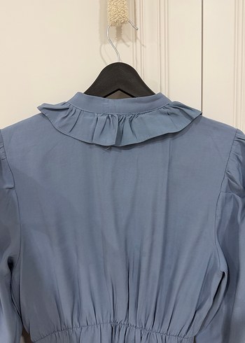 Uzun Kollu Fırfırlı Mavi Keten Elbise - Görsel 2