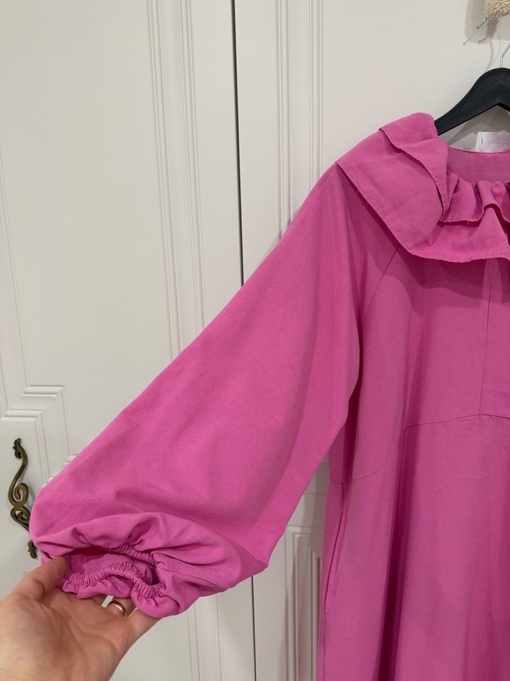 Pembe Fırfırlı Uzun Keten Elbise - Görsel 4