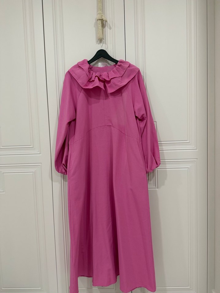 Pembe Fırfırlı Uzun Keten Elbise - Görsel 3