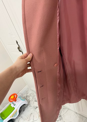 Çiçek İşlemeli Düğmeli Uzun Kadın Kaban - Görsel 5