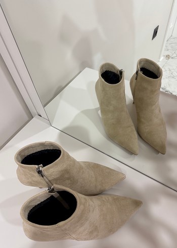 Süet kadın bot - Görsel 3