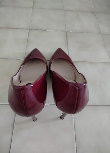 Topuklu ayakkabı - Görsel 2