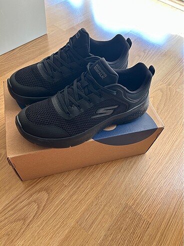 38 Beden siyah Renk Skechers go walk