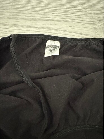 s Beden Çıtçıtlı badi