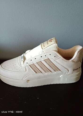Adidas spor ayakkabı