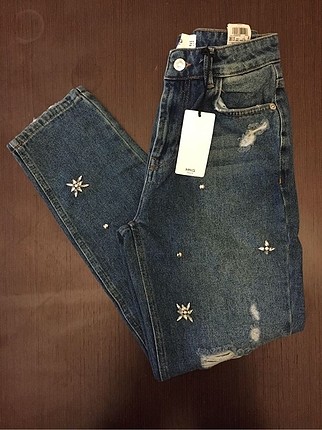 Mango taşlı jean