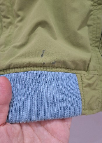 Yeşil Kapüşonlu Fermuarlı Yağmurluk - Görsel 5