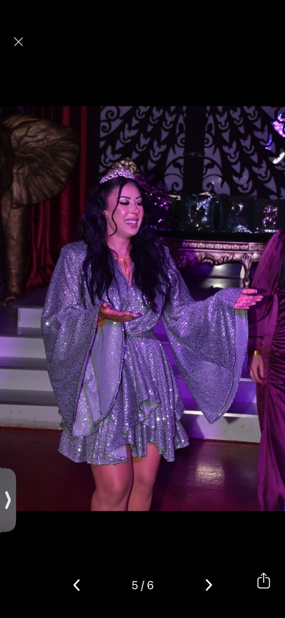 Parlak Yeşil Mini V Yaka Abiye Elbise after party - Görsel 3